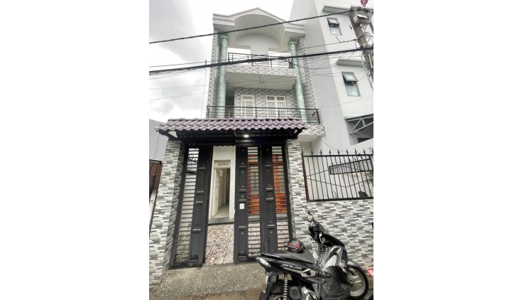 Bán Nhà Mới 3 Tầng 95m2_5.5x17.5 Chỉ hơn 6 tỷ Gần Tô Ngọc Vân Tam Bình Thủ Đức Vào Ở Ngay